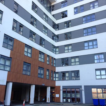 Linx Apartments Skyline Plaza باسينغستوك المظهر الخارجي الصورة