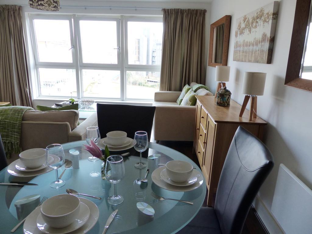 Linx Apartments Skyline Plaza باسينغستوك المظهر الخارجي الصورة