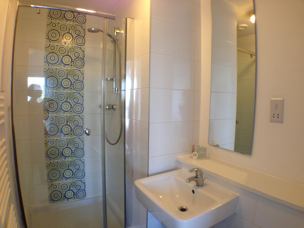 Linx Apartments Skyline Plaza باسينغستوك المظهر الخارجي الصورة